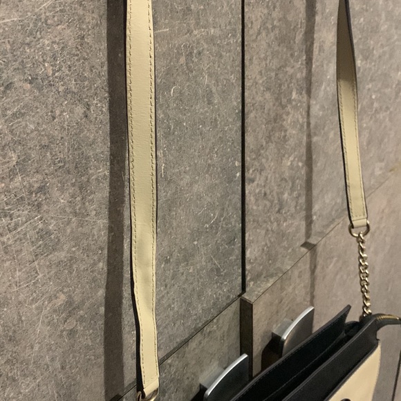 Heavily used Kate Spade Bag - Picture 6 of 13